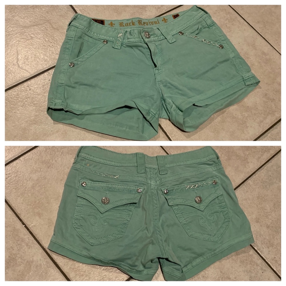 Rock Revival mint colored shorts Sz 28
